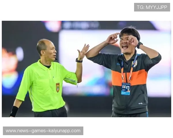 李霄鹏执教风格是否适合更大规模俱乐部？