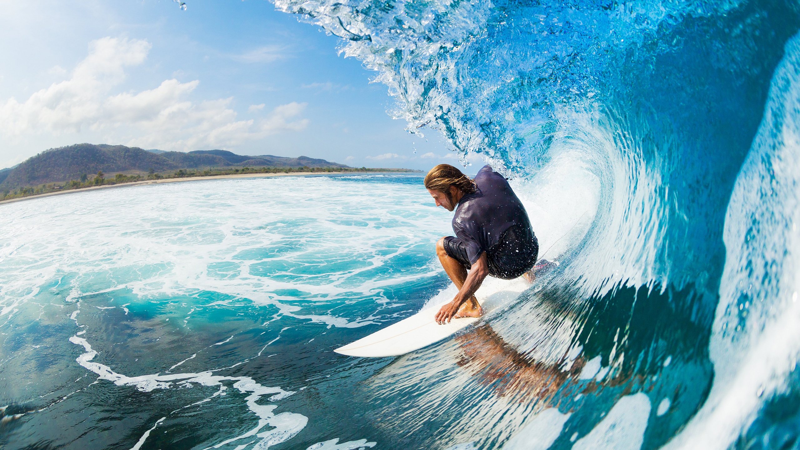 电竞直播平台竞争激烈,电竞比赛直播产业